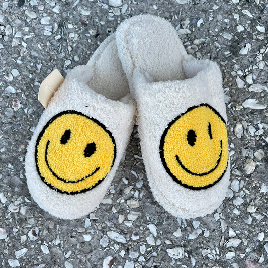 Cream Smiley Slipper M/L
