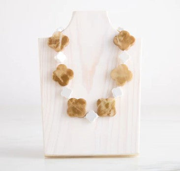 Small Clover Sand MOP